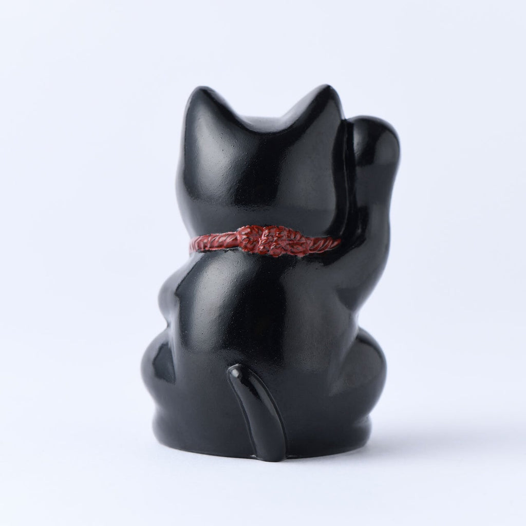 9/1迄限定値引✨厄病消除 招き猫★黒猫左手上げ7号手長・製作終了 在庫限り 開運・縁起物》開運厄除け 招き猫（黒漆）｜銀雅堂 | 生活を