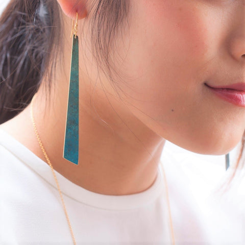 gradation pierced earrings